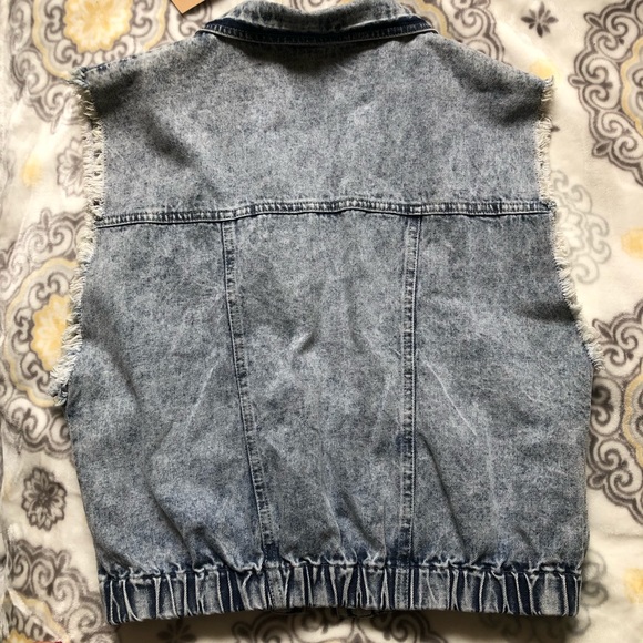 Denim jacket vest - Picture 2 of 2